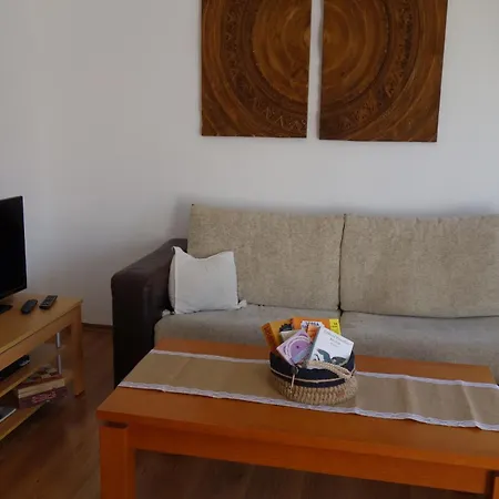 модерен в сърцето на *