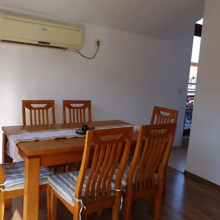 Apartmán модерен в сърцето на Sozopol