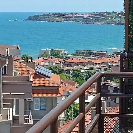 Apartament модерен в сърцето на