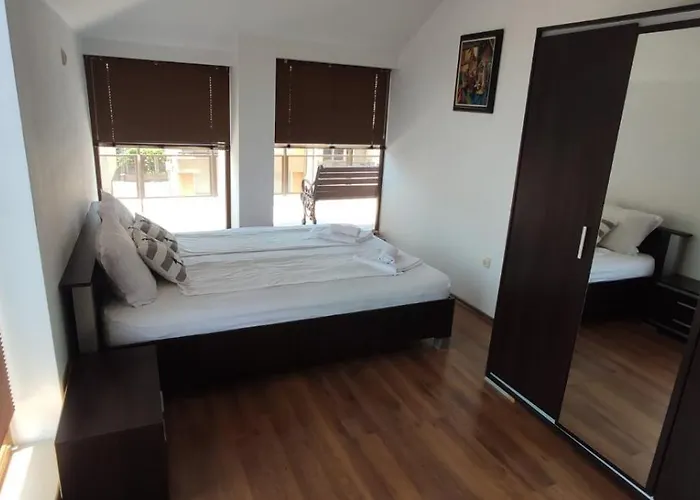 Apartamento модерен в сърцето на *